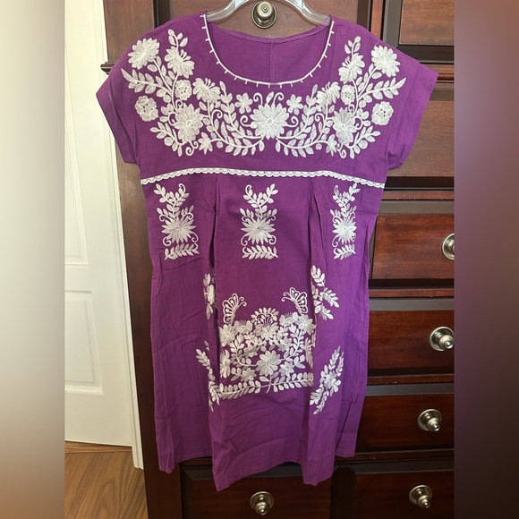 Dresses & Skirts - Purple Hand Embroidered Floral Print Cotton Linen Blend Dress Cover Up Sz Large